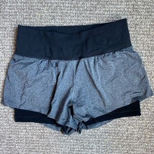 COPY - Lulu running shorts!